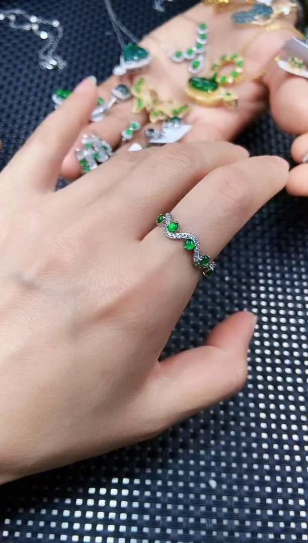 【闪购商品】翡翠戒指未镶嵌111111111