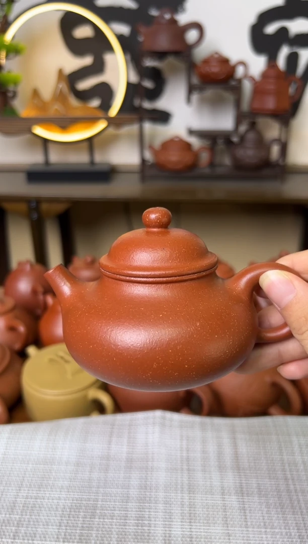 茶壶段泥红降坡容天壶170CC-甘来兵