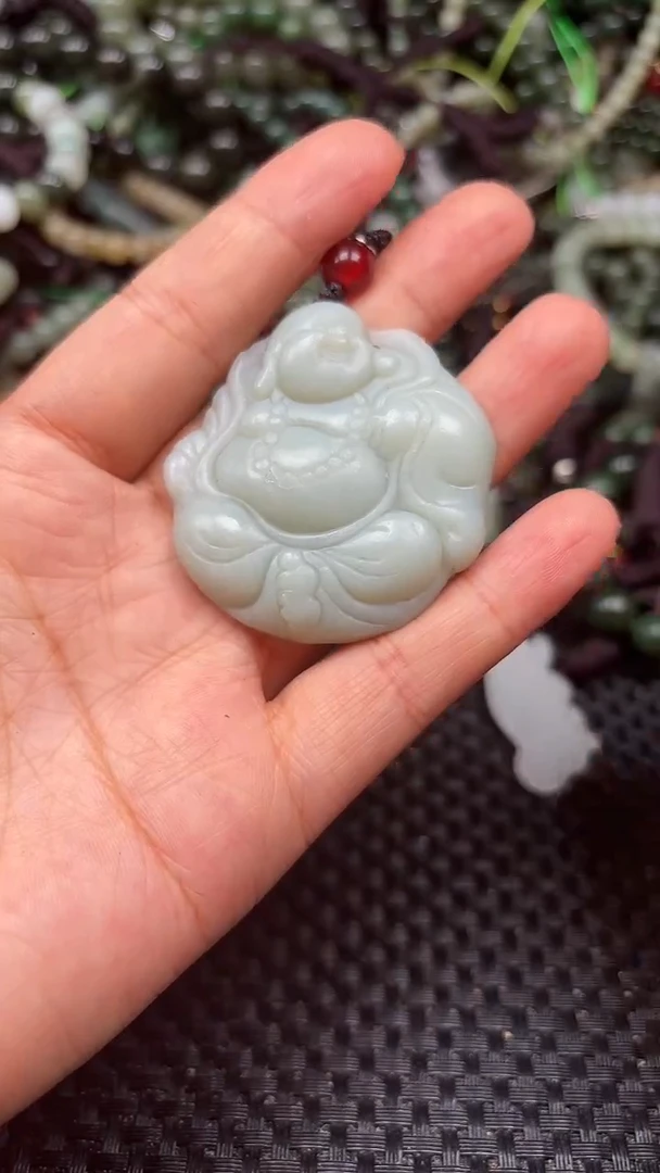 和田玉未镶嵌颈饰1