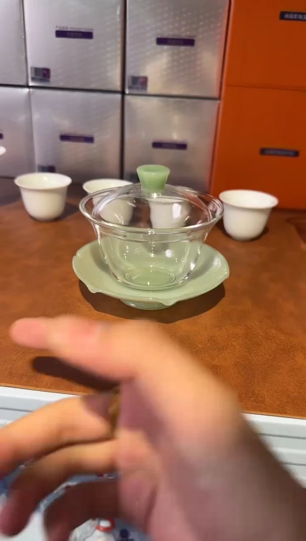 禾器   荷叶盖碗浅玉色1个+美满茶海皮球花1个