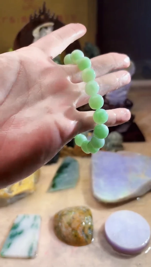 翡翠挂件未镶嵌A货张麦2197