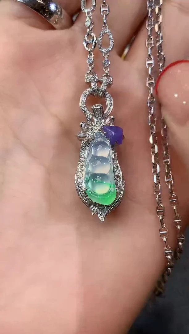 套链18K金镶嵌翡翠D31