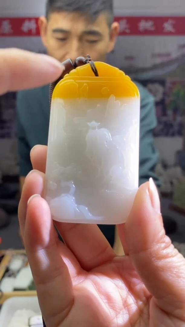 未镶嵌牌子石英质玉牌子