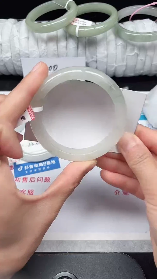 未镶嵌手镯石英质玉14-56/57