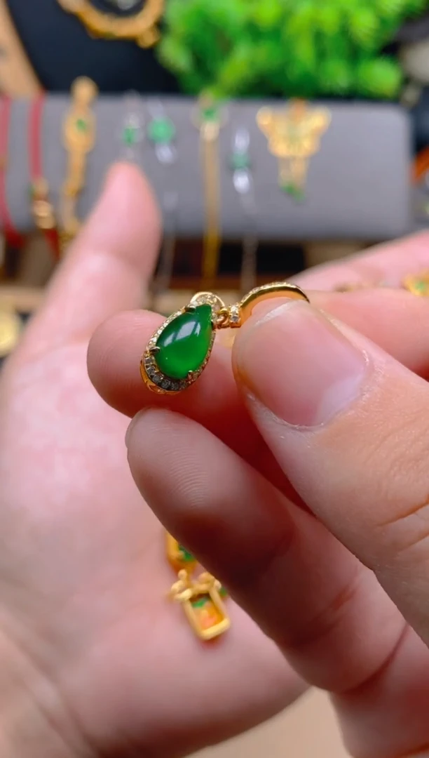 吊坠(不含链)银S925镶嵌翡翠水滴