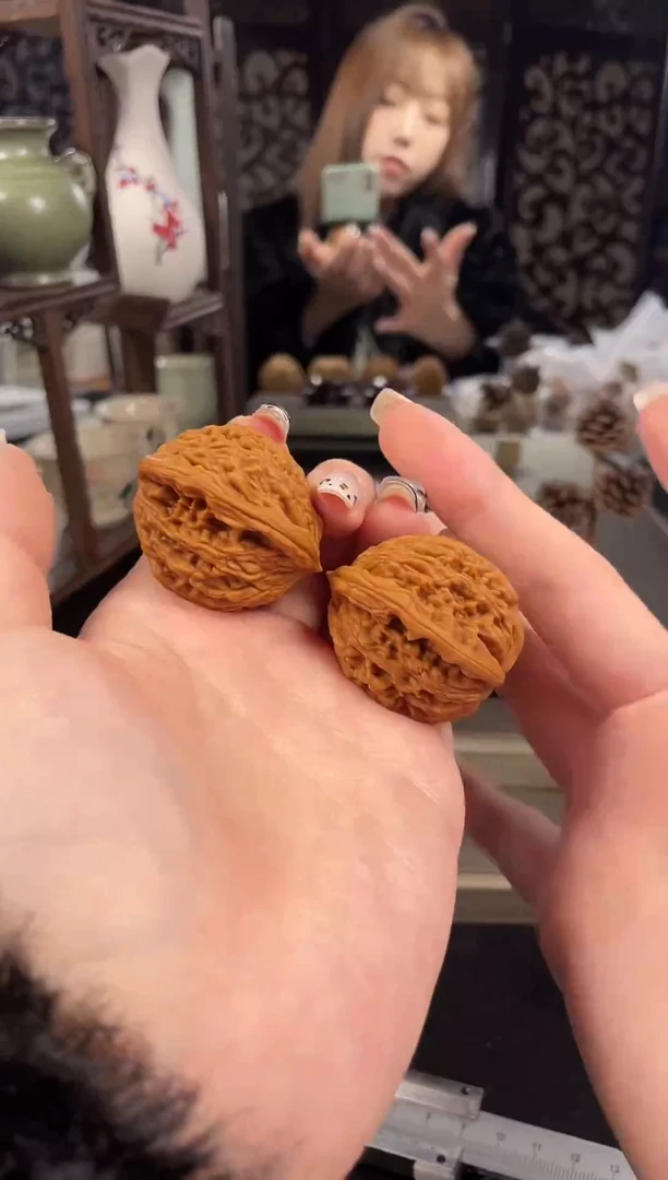 【闪购商品】文玩核桃把件麦穗虎头39尺-4