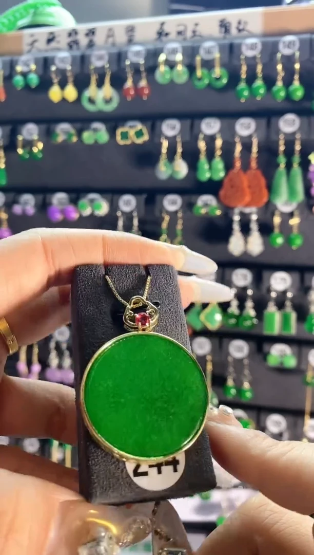 【闪购商品】翡翠颈饰银S925镶嵌244..