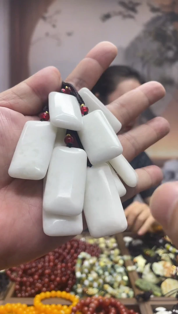 未镶嵌岫玉吊坠多样性发货*拍一发一