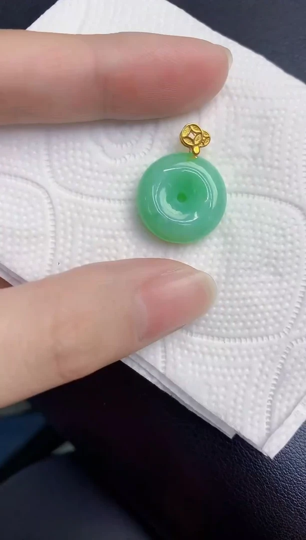 颈饰未镶嵌翡翠天然翡翠缅甸A货