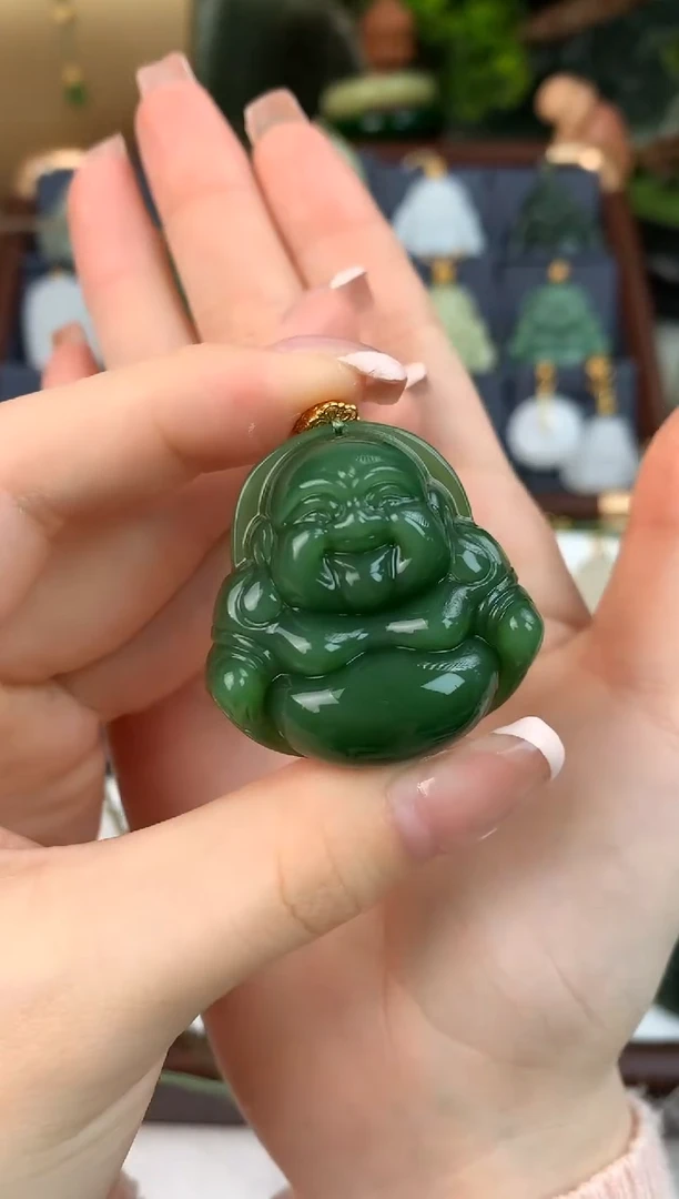 颈饰未镶嵌和田玉吊坠35mm