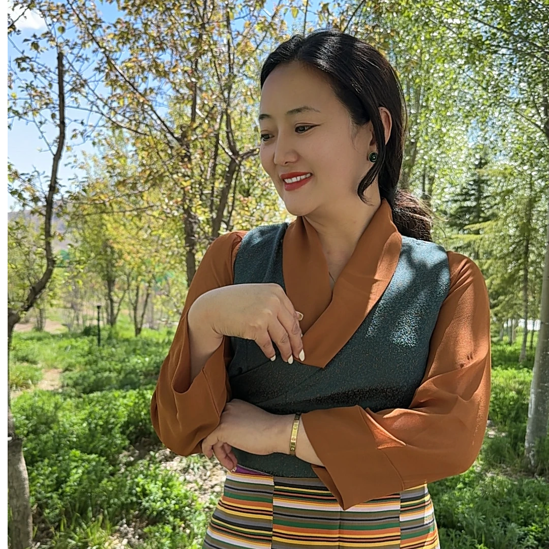史镜夏季新款无袖藏服