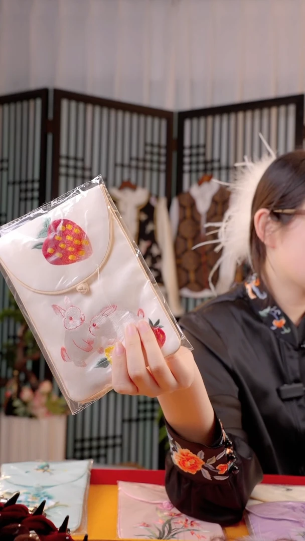 刺绣刘*非遗苏绣手工饰品