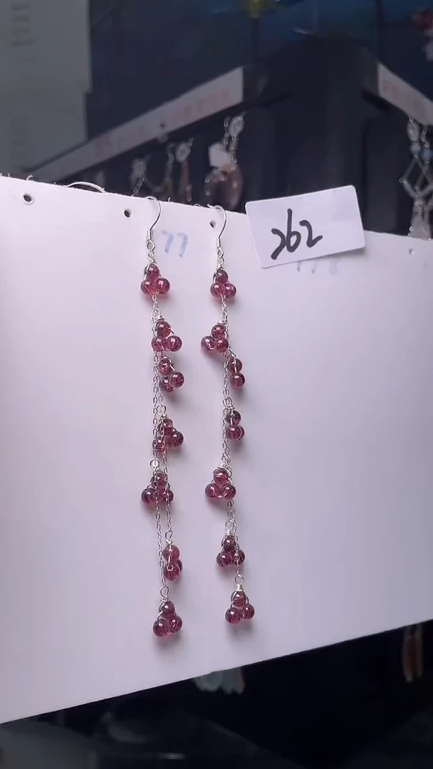 未镶嵌耳饰石榴石（芬达石）喜欢拍