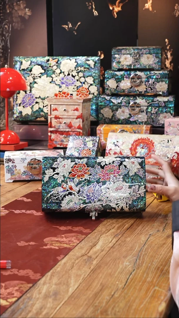 【闪购商品】瓷片豆包儿推荐饰品摆件