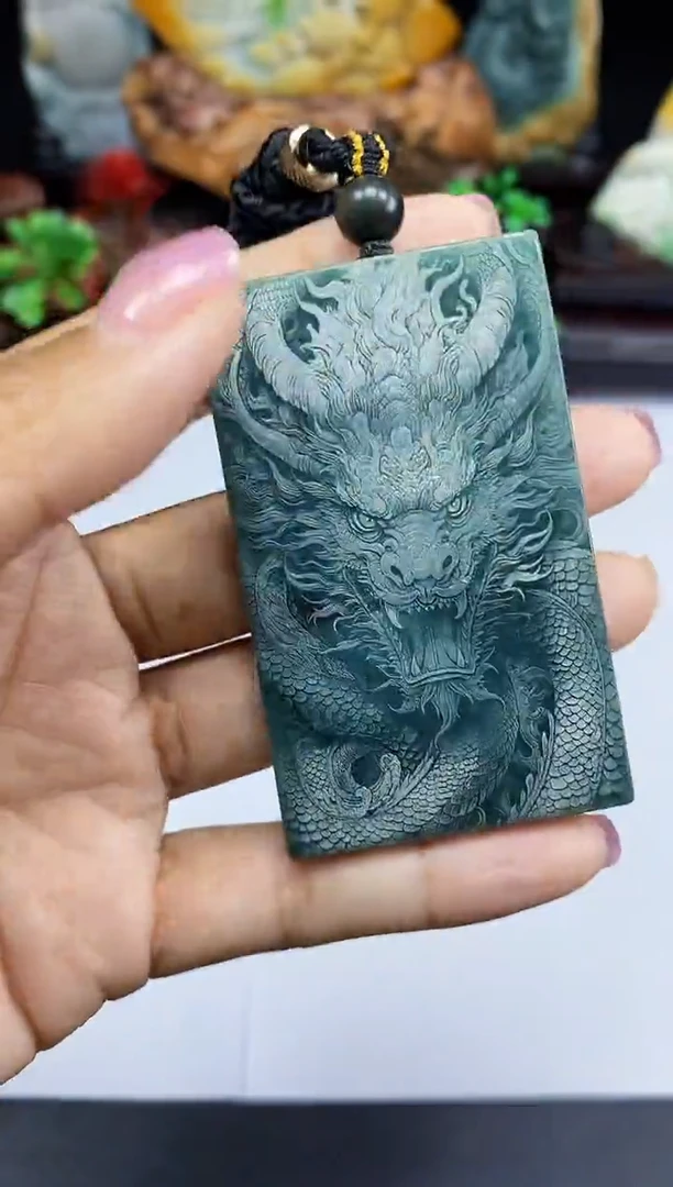 【闪购商品】翡翠颈饰未镶嵌翡翠A货