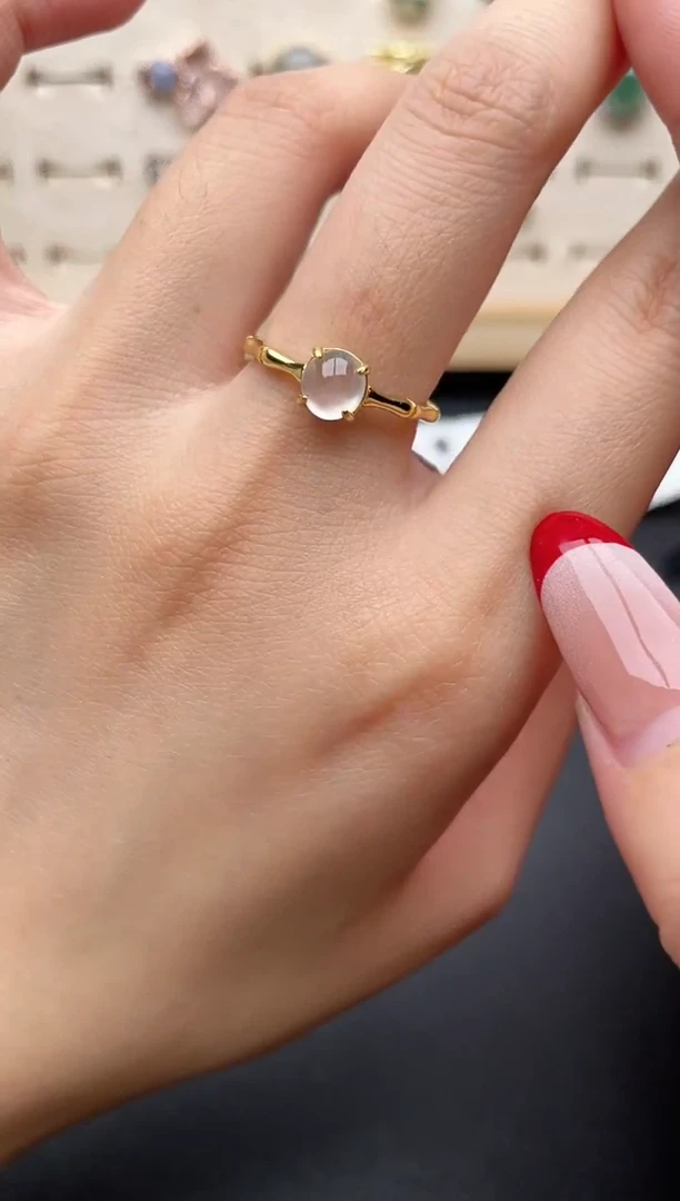 【闪购商品】翡翠戒指银S925镶嵌一物一证一礼盒