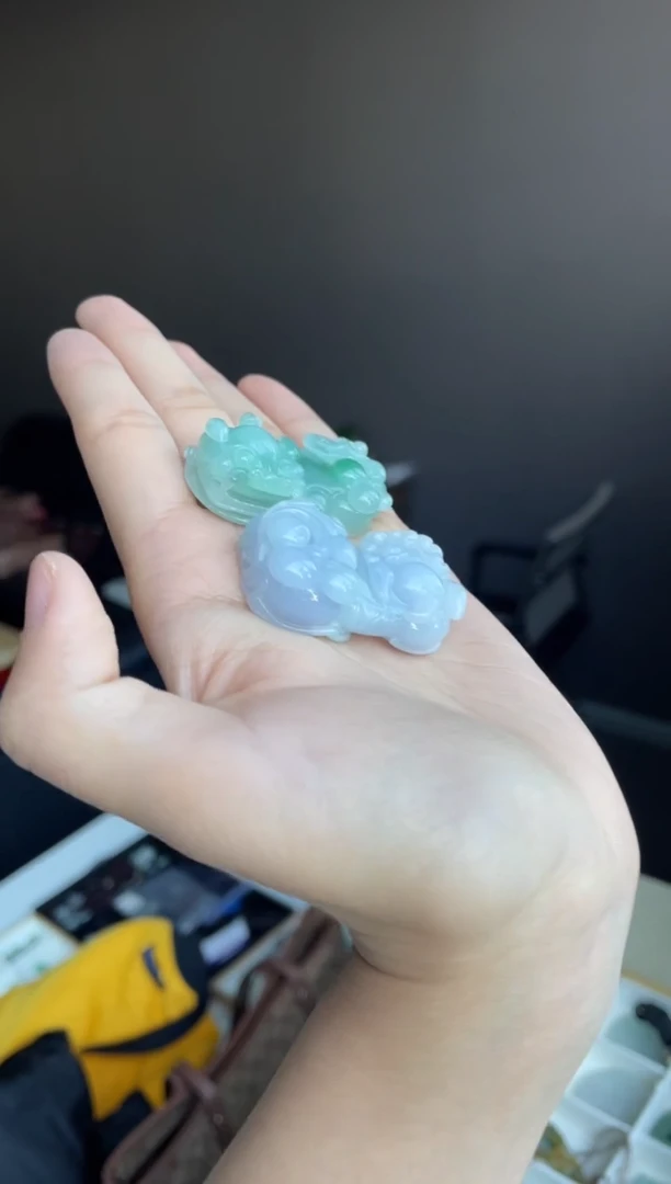 吊坠(不含链)未镶嵌翡翠9***s天然缅甸A货翡翠