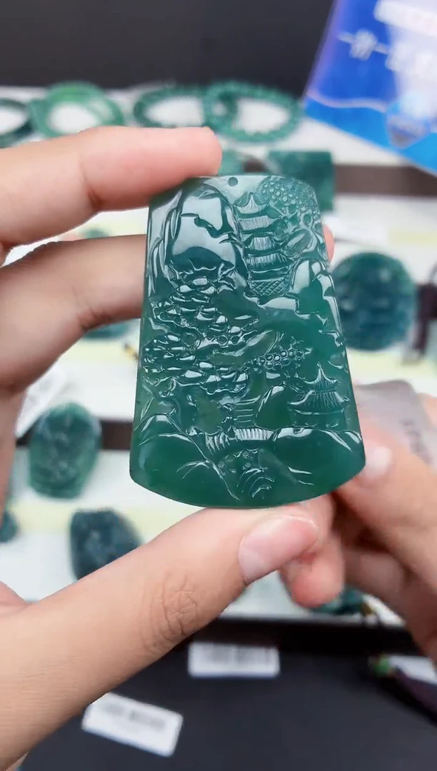 颈饰未镶嵌翡翠DLZ25121596