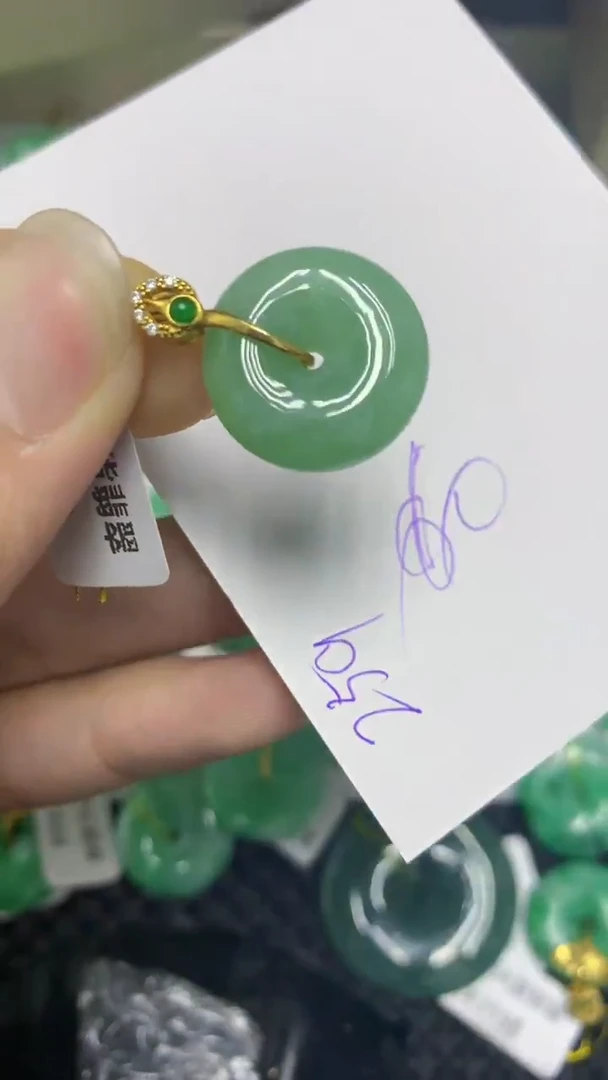 颈饰未镶嵌翡翠翡翠1111111