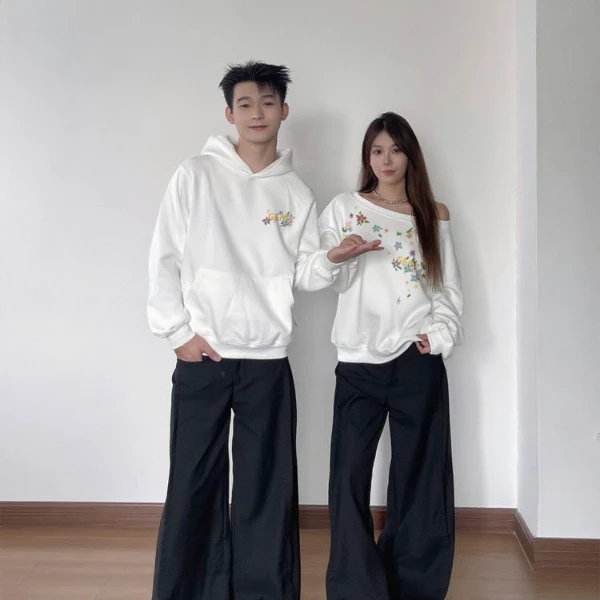 情侣装卫衣秋冬季新款一男一女斜肩纯棉卫衣宽松韩版潮流情侣卫衣