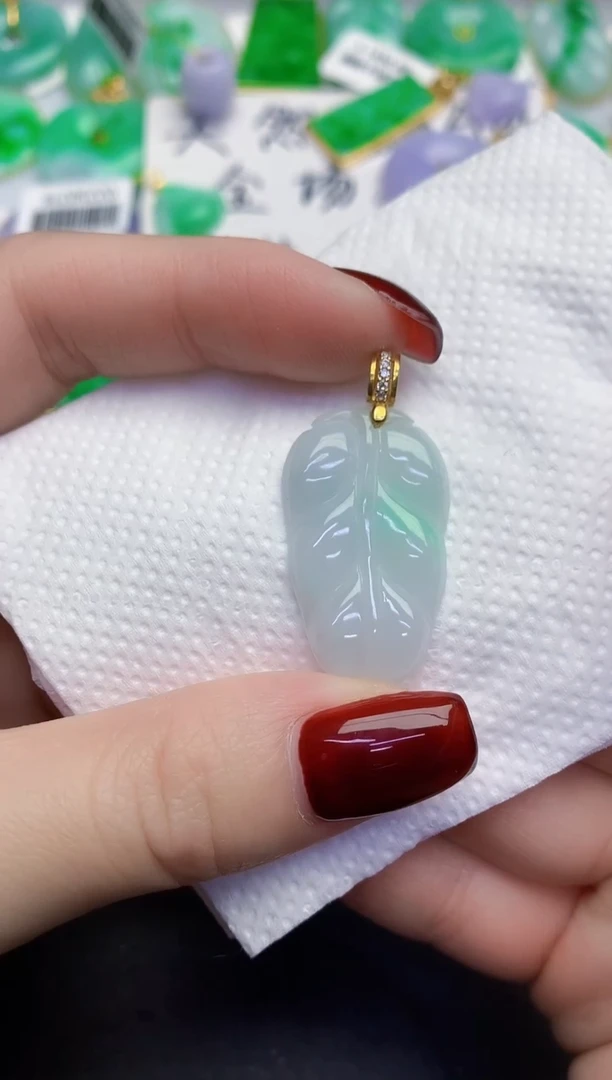 颈饰未镶嵌翡翠缅甸天然翡翠A货