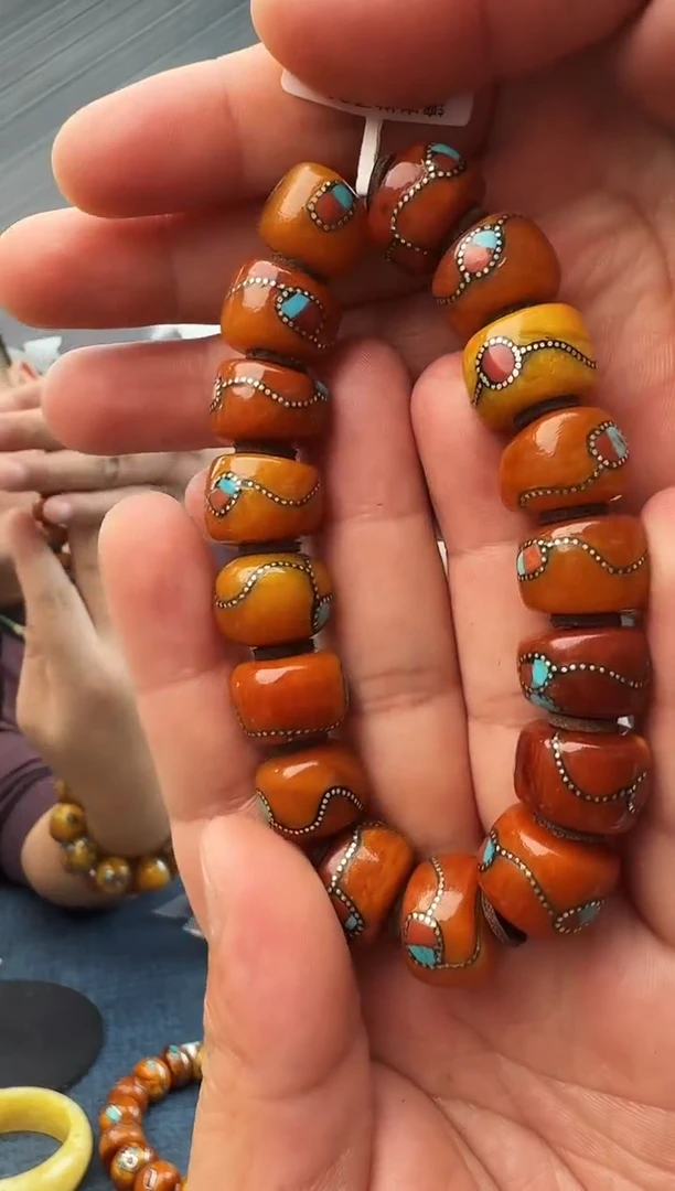 蜜蜡未镶嵌珠宝奇石假一罚十36，15多样性发其一