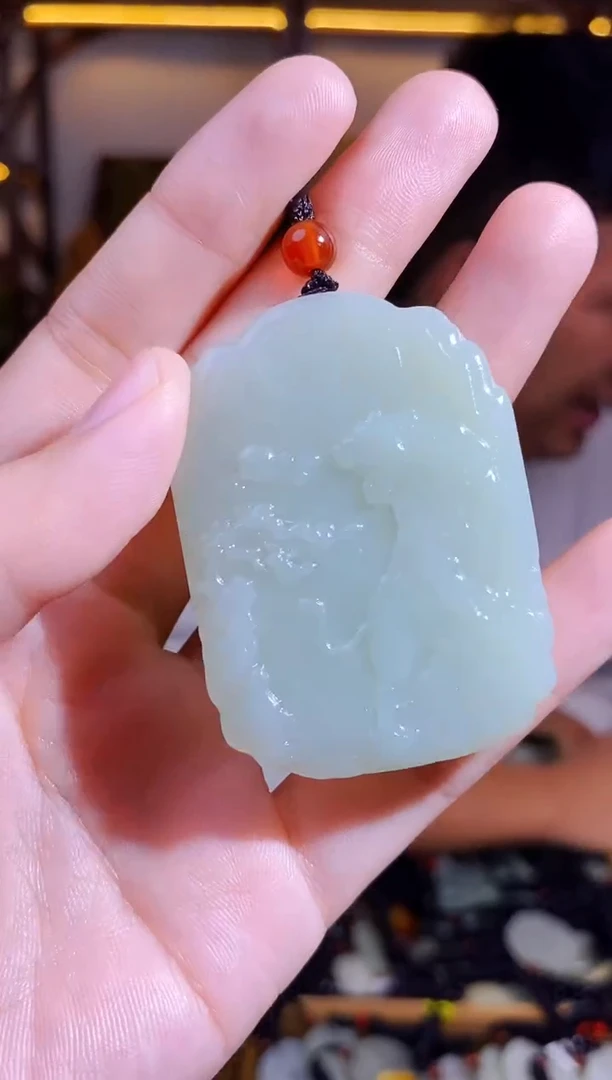 颈饰未镶嵌和田玉1