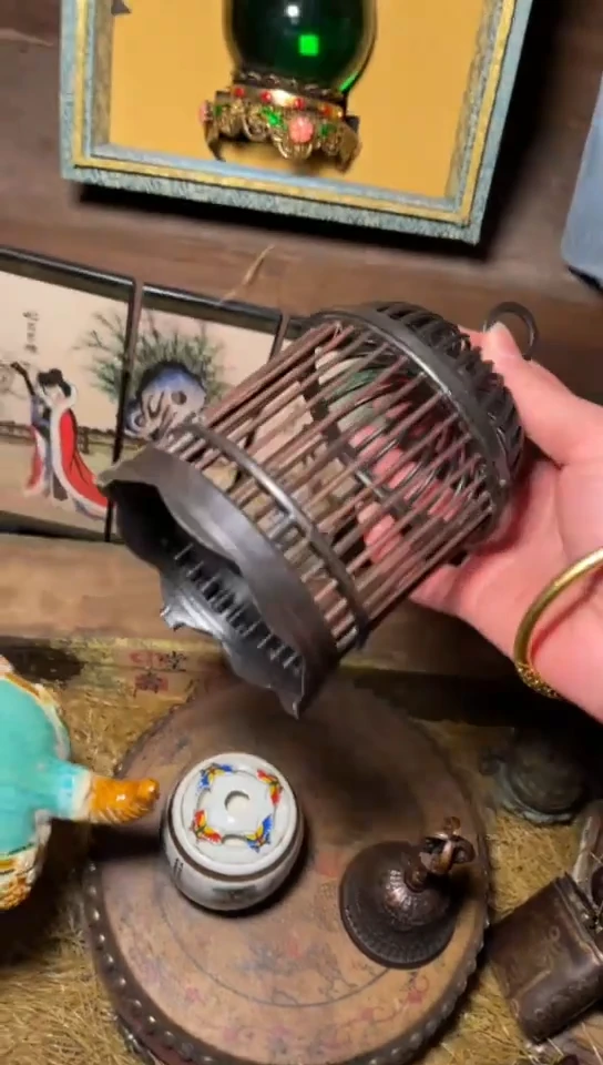 木一一一高端精美福利  笼子