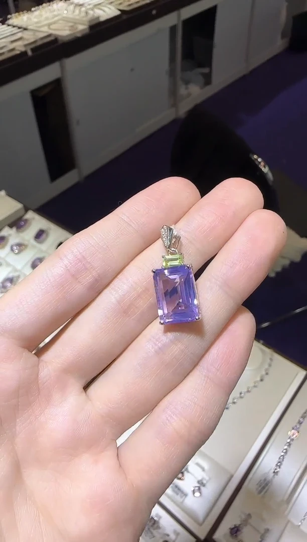 【闪购商品】水晶颈饰银S925镶嵌薰衣草11mm