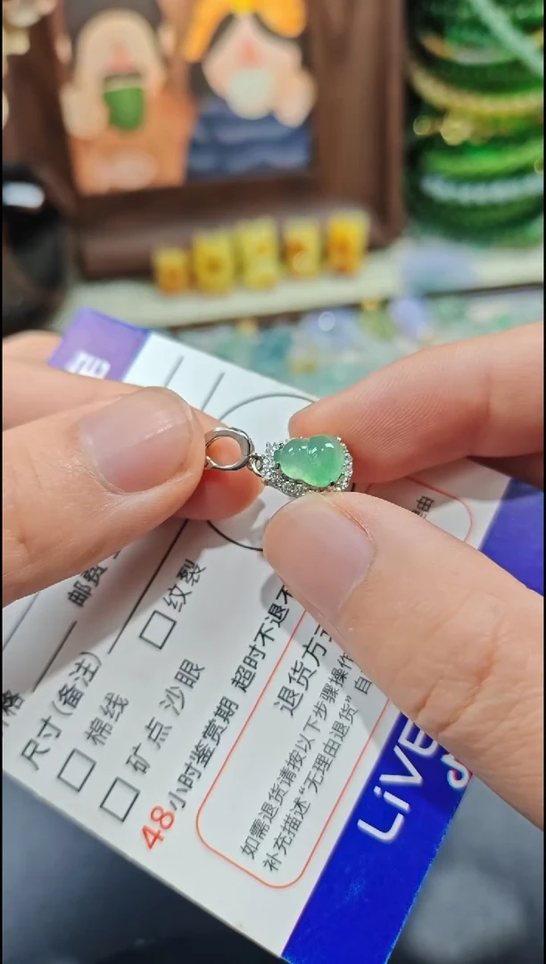 颈饰银S925镶嵌翡翠翡翠颈饰小滴溜S925银镶嵌