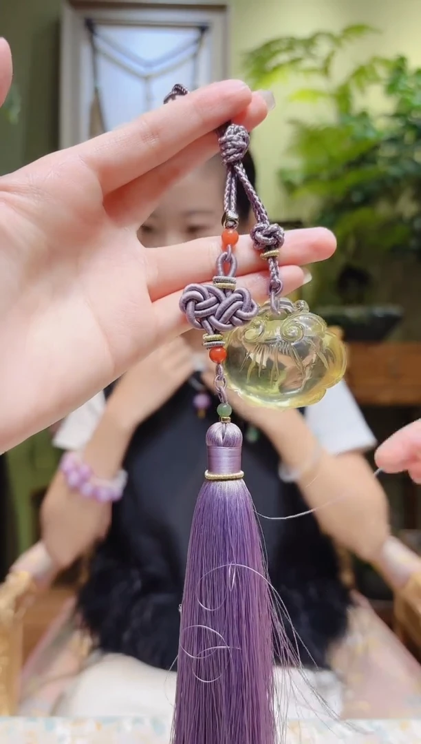 【闪购商品】水晶摆件未镶嵌黄水晶如意锁摆件Z