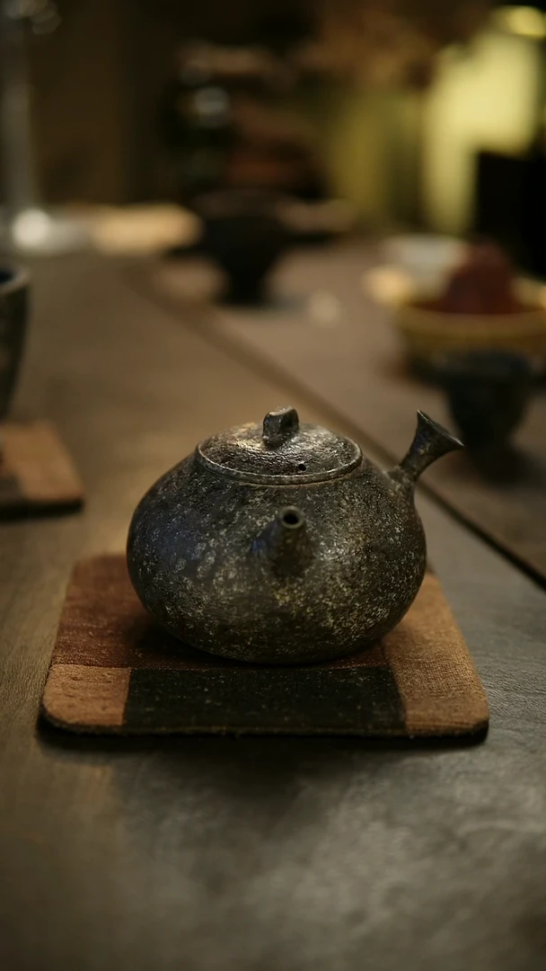 阿眠     松风赤贫侧把煮水壶