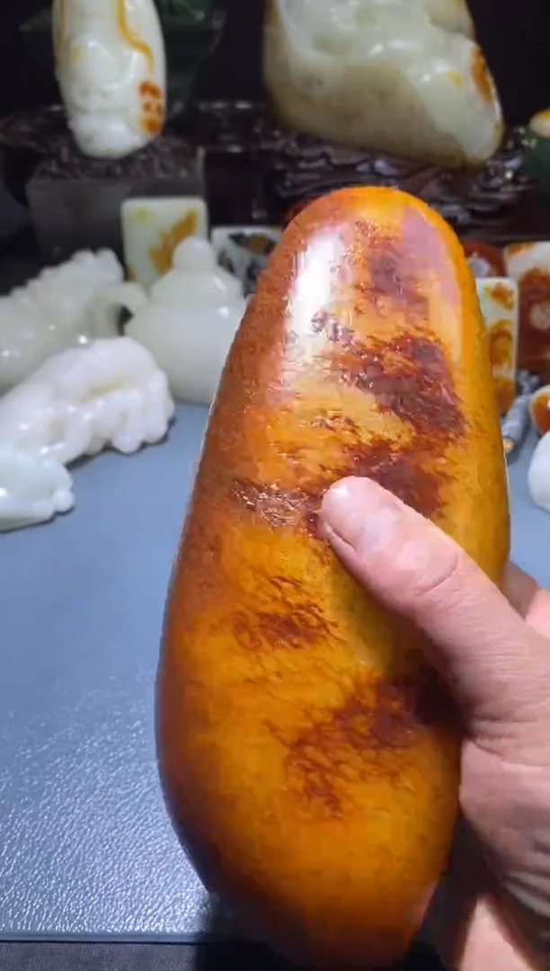 未镶嵌和田玉摆件宋****，和田玉