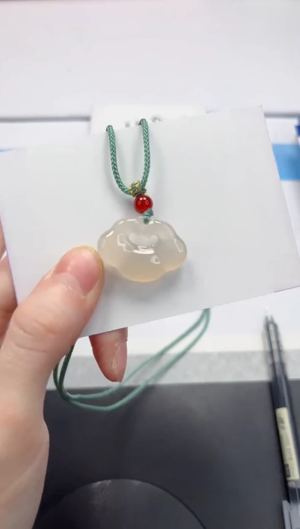 【闪购商品】石英质玉手镯未镶嵌小锁