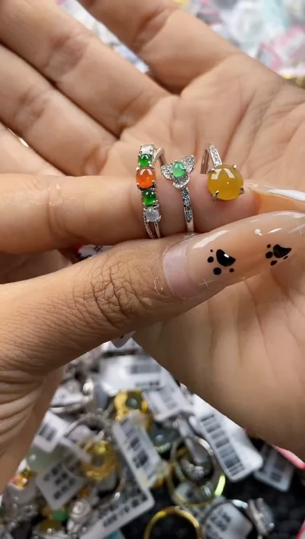翡翠戒指银S925镶嵌8888888   3