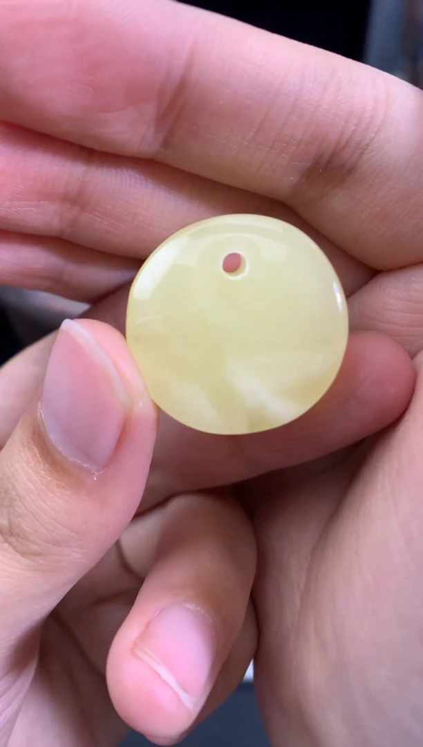 蜜蜡未镶嵌珠宝奇石1