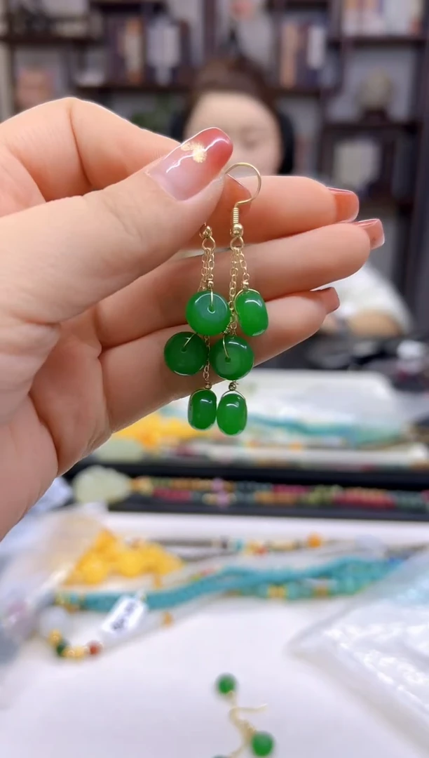 【闪购商品】翡翠耳饰14K金镶嵌耳坠E439