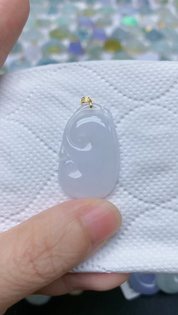 翡翠18K金镶嵌颈饰天然缅甸A货翡翠
