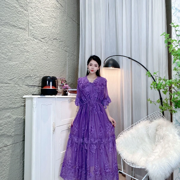 Bikamo/比卡陌2025新款印花气质通勤时尚显瘦中长连衣裙L9227紫色