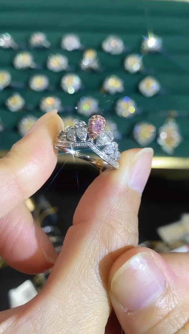 18K金镶嵌戒指钻石11