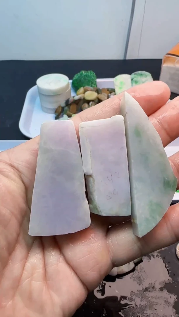 翡翠挂件未镶嵌177天然A货翡翠