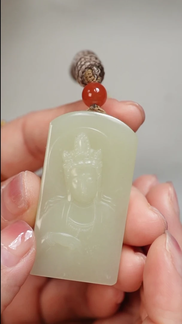 未镶嵌和田玉挂件观音