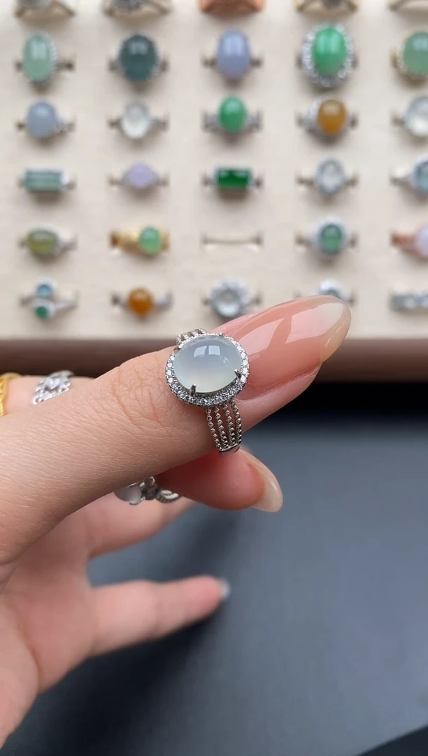 银S925镶嵌戒指翡翠一物一证一礼盒