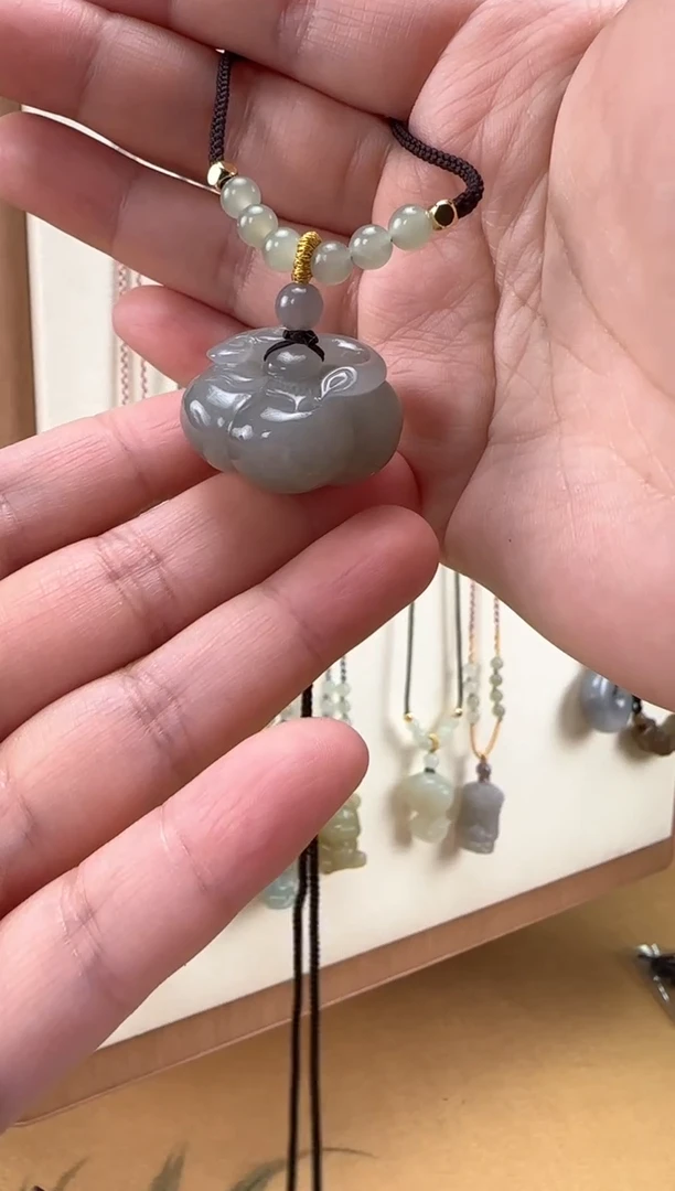 【闪购商品】和田玉颈饰未镶嵌柿子吊坠