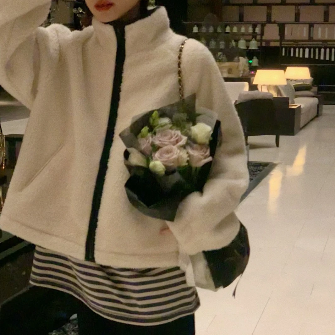 LUO/超柔软舒适摇粒绒内衬毛毛外套韩代精致宽松挡风保暖短款上衣