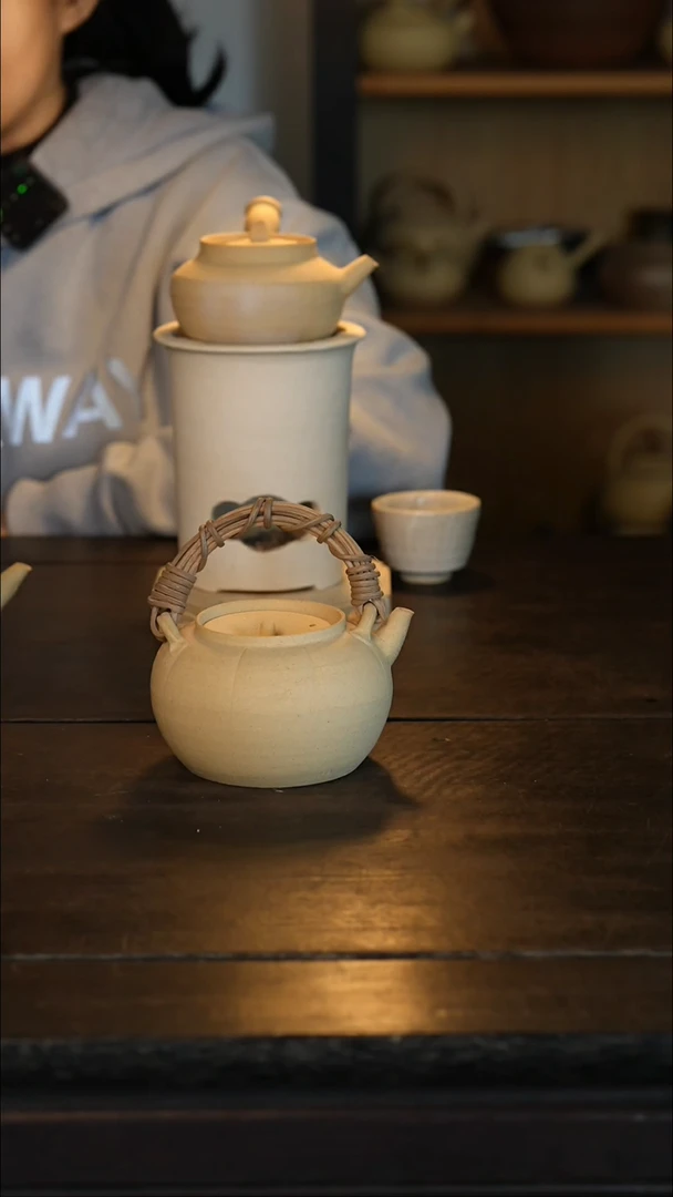 【闪购商品】白泥（编藤提梁）南瓜款 约500cc