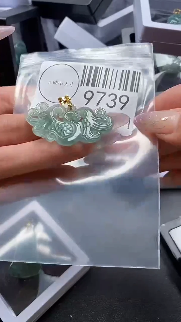 吊坠(不含链)未镶嵌翡翠9739
