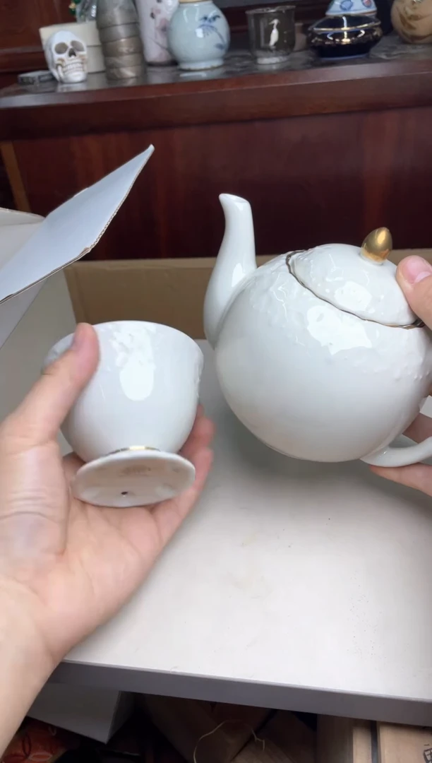16号亚当夏娃一壶5杯，壶盖钮一点点氧化