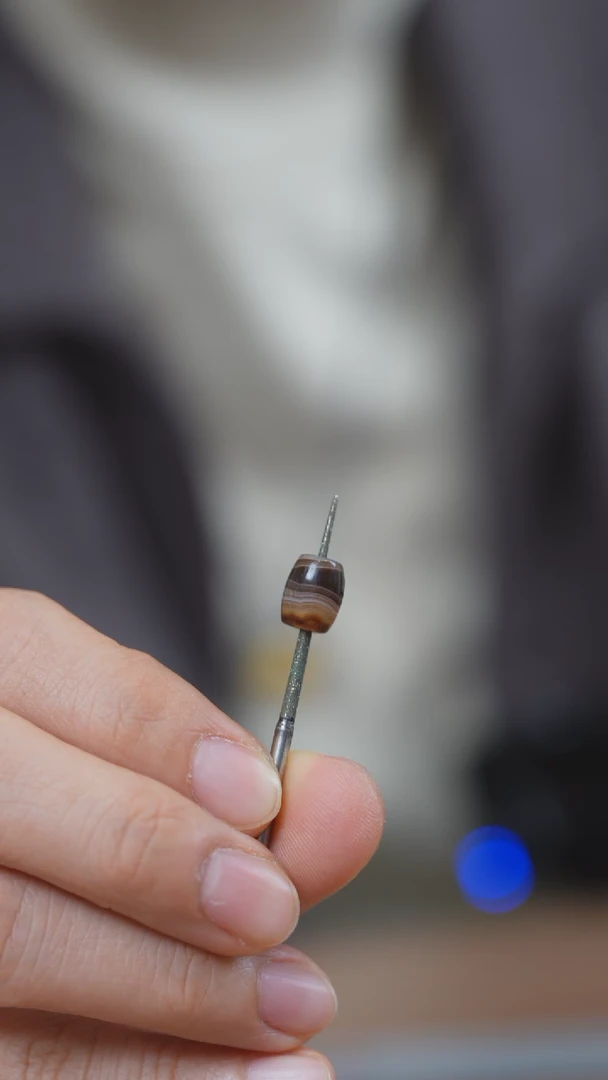 【闪购商品】玛瑙/玉髓配珠未镶嵌缠丝剁珠