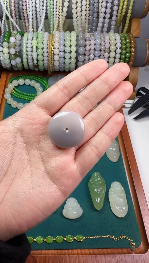 【闪购商品】和田玉无未镶嵌平安扣吊坠